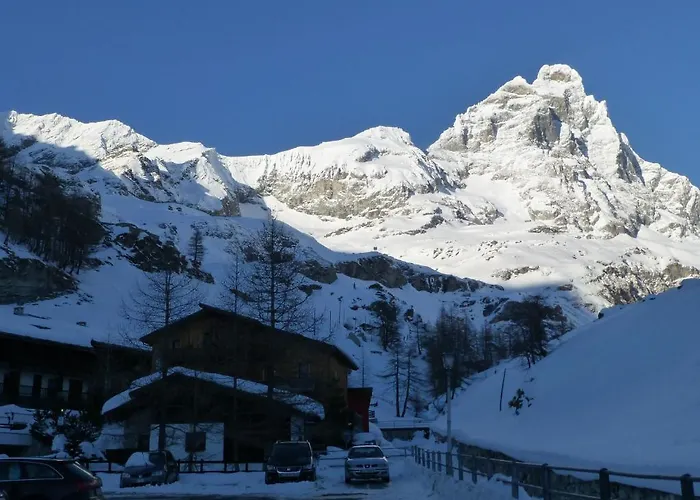 לינה וארוחת בוקר Hosquet