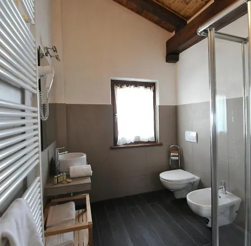 Hosquet Bed & Breakfast 3*